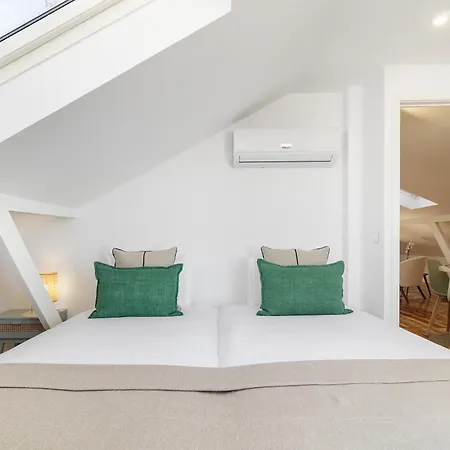 Lägenhet Whome Brand New Rooftop With River View